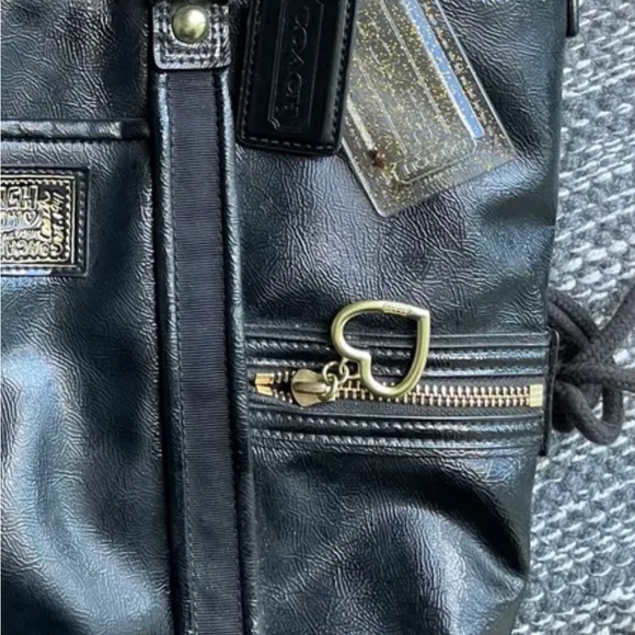 COACH black leather cross body purse - Picture 4 of 6